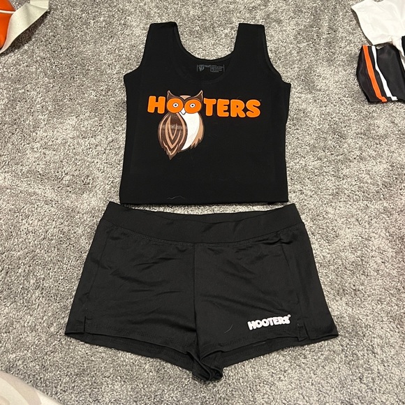 *HALLOWEEN SALE*** REAL HOOTERS UNIFORM-black - Picture 1 of 3